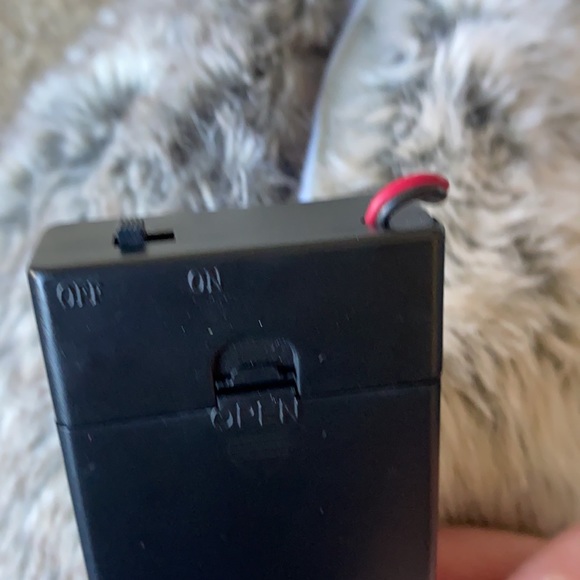 Pottery Barn Teen Bluetooth Speaker Racoon - Picture 12 of 14